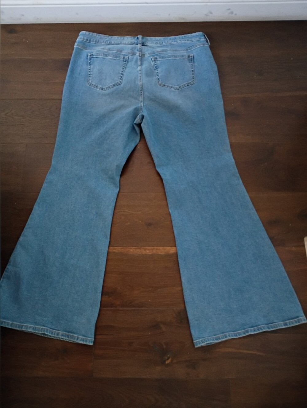 Torrid Perfect Super Flare Vintage Stretch Women's Jeans Size 20T - Picture 6 of 12